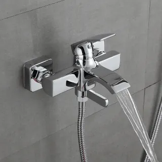 Смеситель для ванны и душа Frap F3269 хром