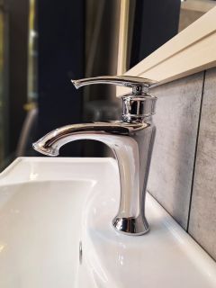 Смеситель для раковины AltroBagno Beatrice 0112 Cr