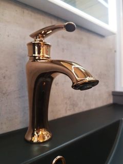 Смеситель для раковины AltroBagno Beatrice 0115 R Or