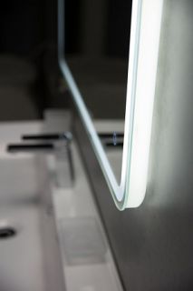 Зеркало BelBagno с LED-подсветкой и сенсорным управлением SPC-MAR-800-800-LED-TCH
