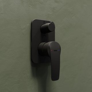 Встраиваемый смеситель с двумя выходами IDDIS Ray RAYBL00i67 чёрный матовый